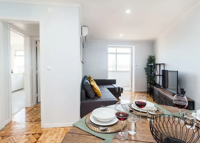 Ola - Lapa With Panoramic View Ii Lisbon